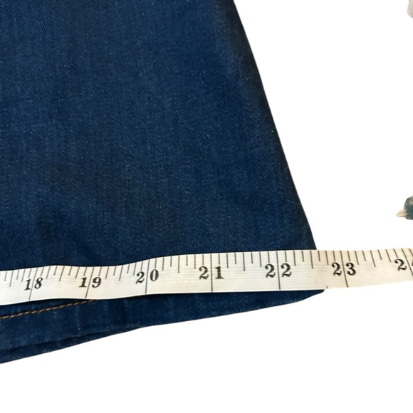 Urban Outfitters BDG Mini Denim Snap Front Flare Skirt Size Medium - Picture 5 of 10